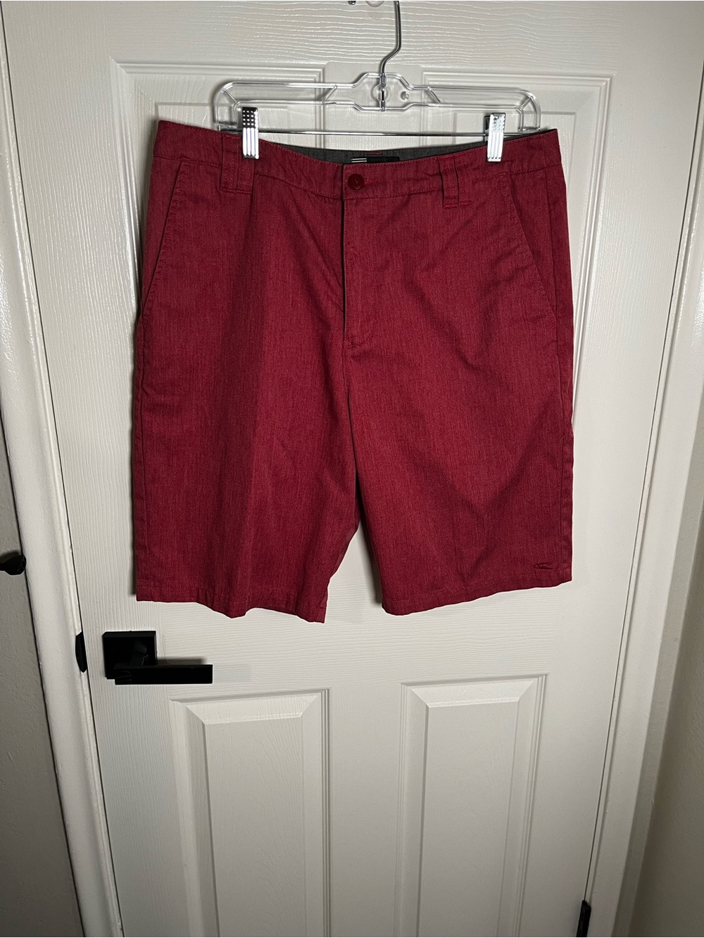 O'Neill Men's Maroon Flat Front Shorts